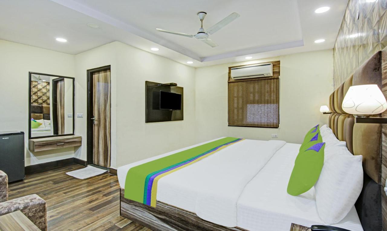 Hotel Singh Continetal Delhi Kültér fotó