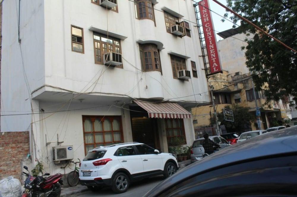 Hotel Singh Continetal Delhi Kültér fotó
